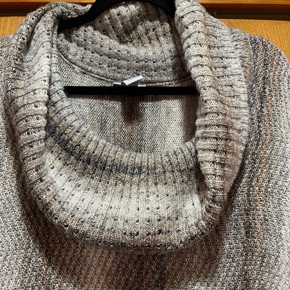 Catherine's Cowl Neck Sweater Tunic Length  Size 3X - Picture 3 of 6